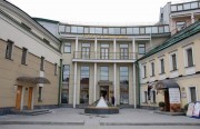 В Доме Русского Зарубежья прошел вечер эмигрантской поэзии. Музыкальное сопровождение взял на себя Сергей Светлов (Дом Русского Зарубежья) Дом Русского Зарубежья
